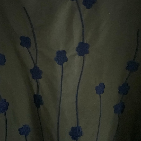 Eshakli Square Neck Green Embroidered Floral Custom Dress - Picture 16 of 16